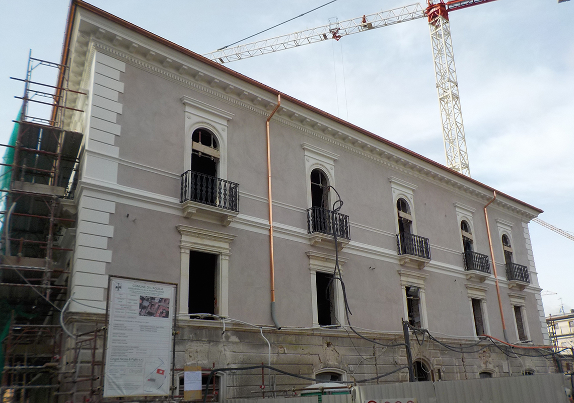 Condominio P.zza S. Maria di Roio 6